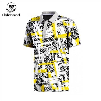 Kul poloskjorte i Street Style